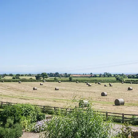 Meadowsweet - E1496 בית נופש Scalby (North Yorkshire)